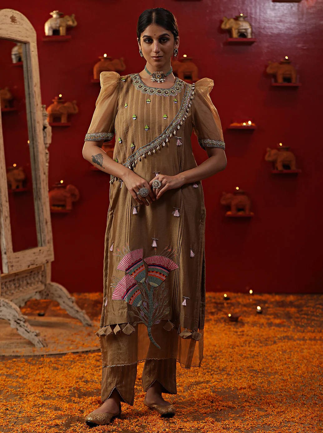 Gold Bell Handpainted Suit set