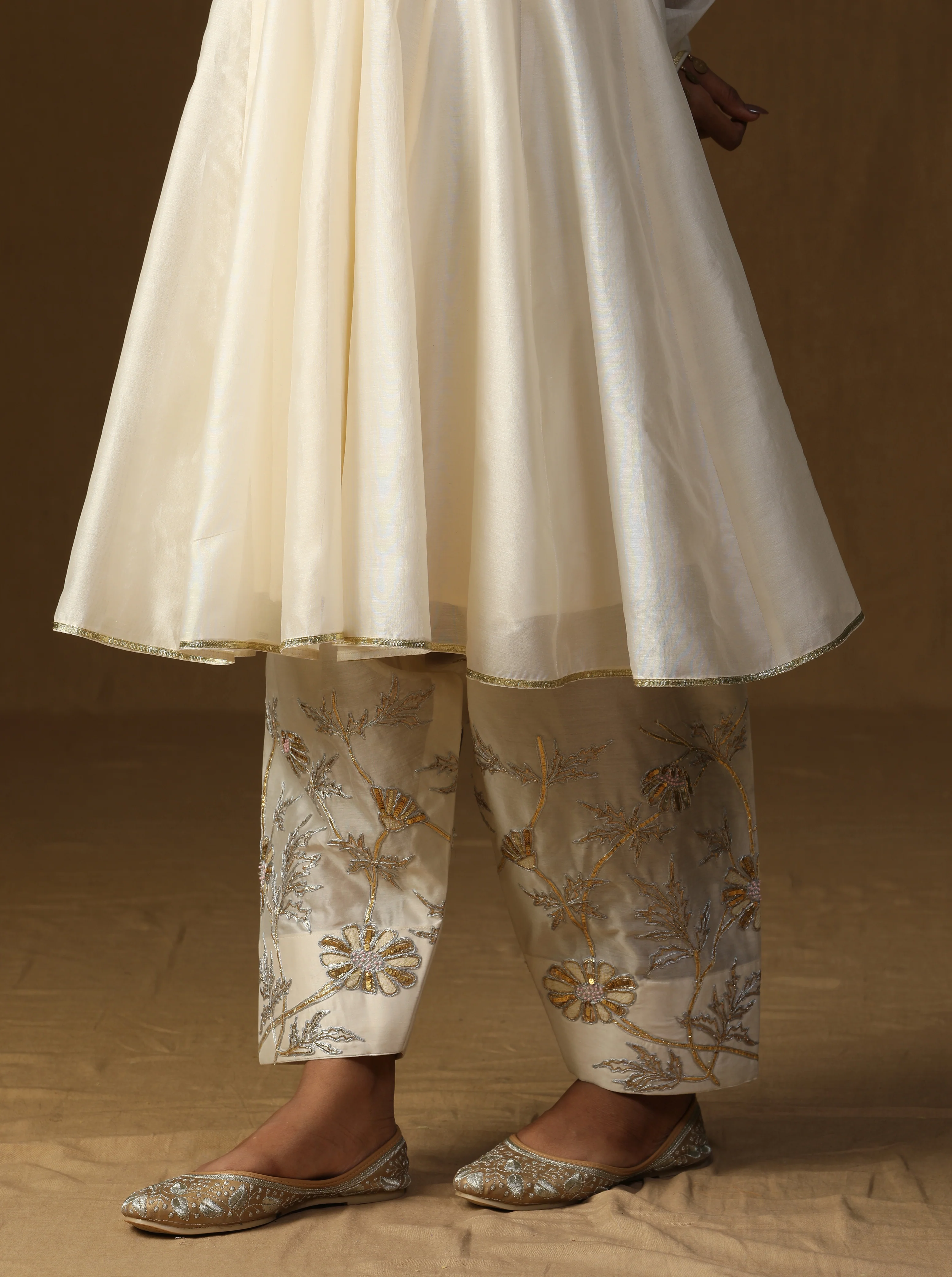 Rosette Ivory Anarkali Set - Image 4