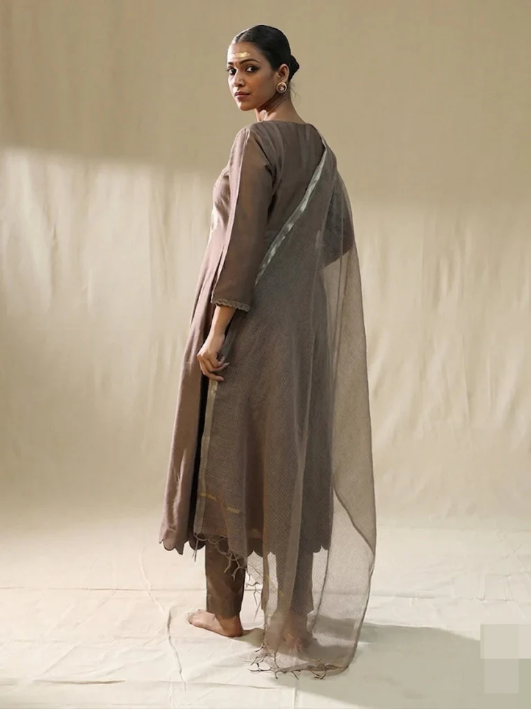 Mocha brushstroke suit set - Image 6